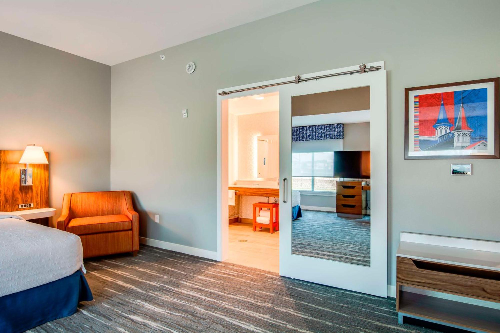 Hampton Inn & Suites By Hilton Louisville East Oxmoor 外观 照片