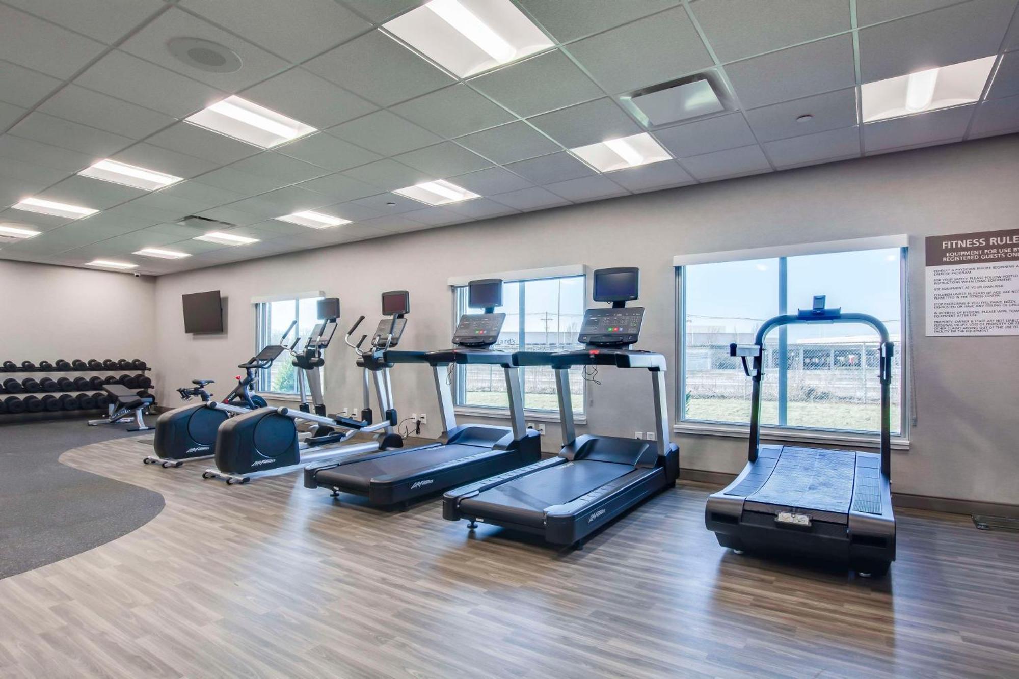 Hampton Inn & Suites By Hilton Louisville East Oxmoor 外观 照片